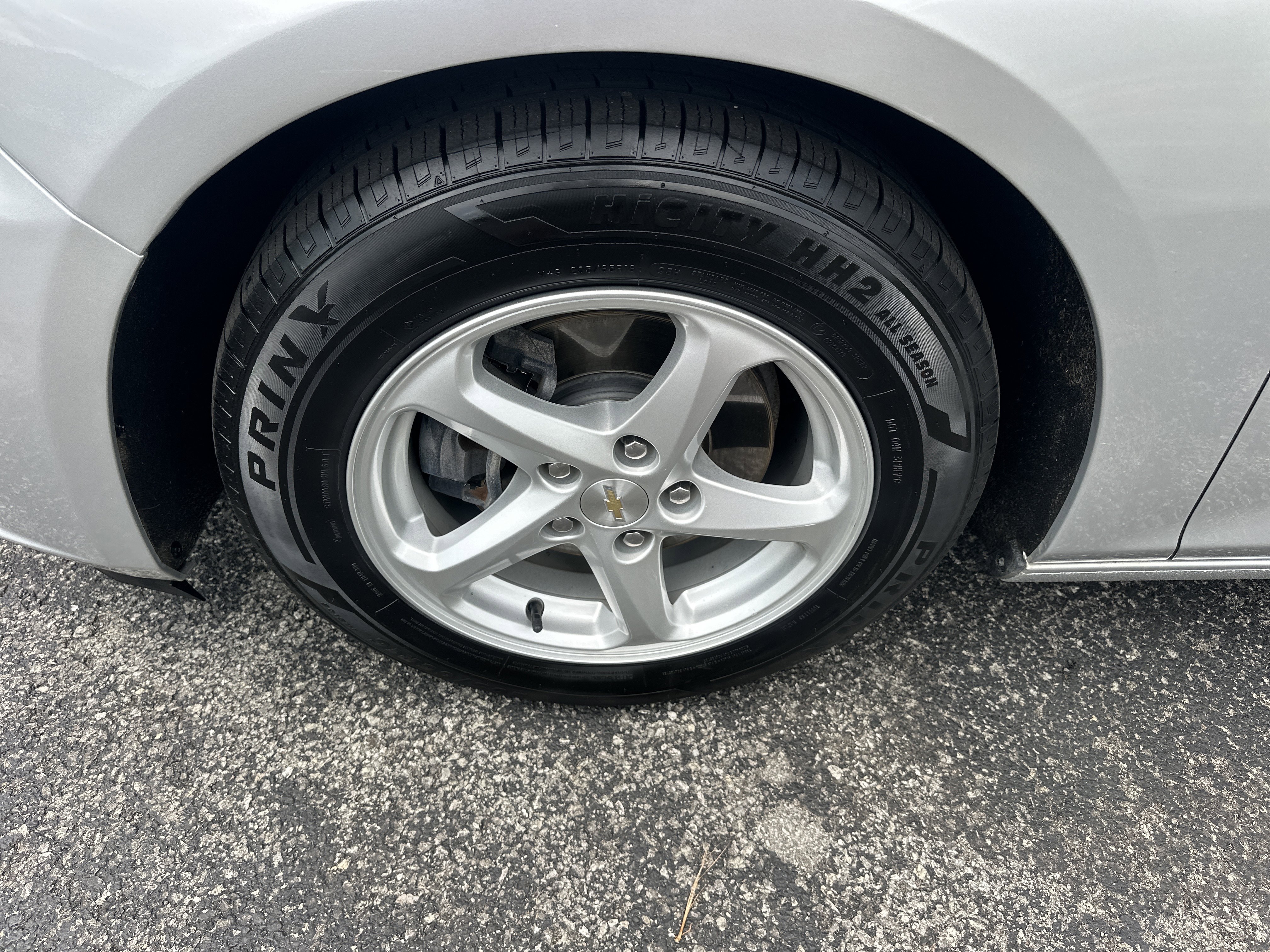 Used 2018 Chevrolet Malibu LS FWD image 8
