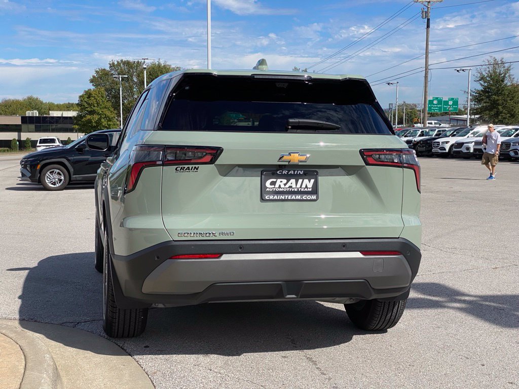 Used 2026 Chevrolet Equinox LT w/ Convenience Package II AWD/4WD image 5