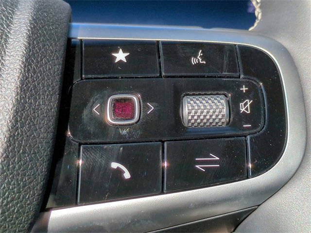 Used 2026 Genesis GV70 2.5T Select image 18