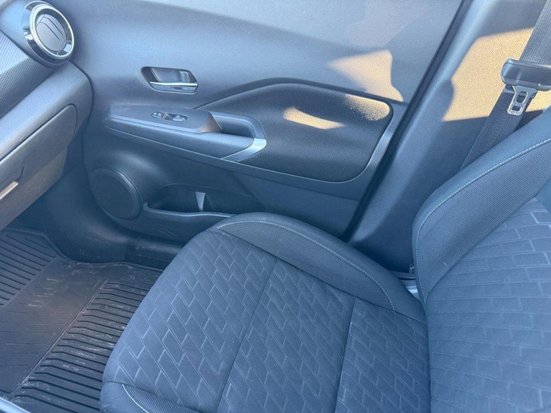 Used 2023 Nissan Kicks SV FWD image 19