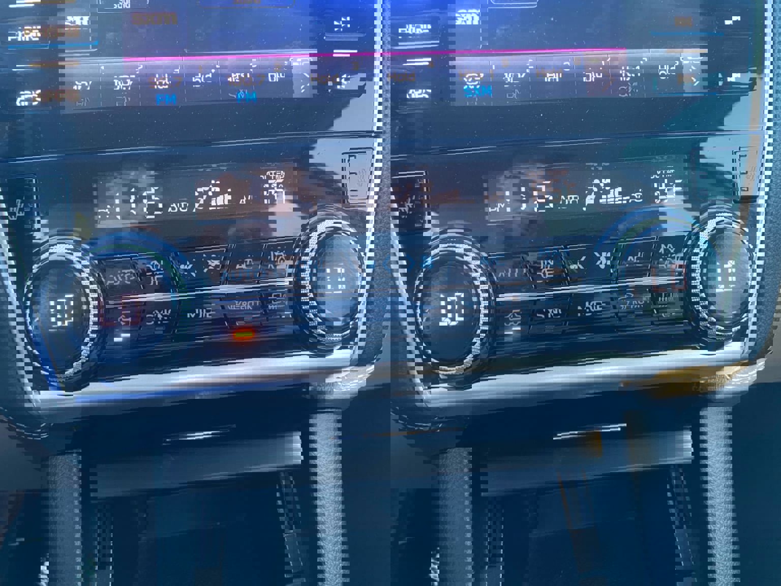 Used 2019 Subaru Outback 2.5i Premium AWD/4WD image 23