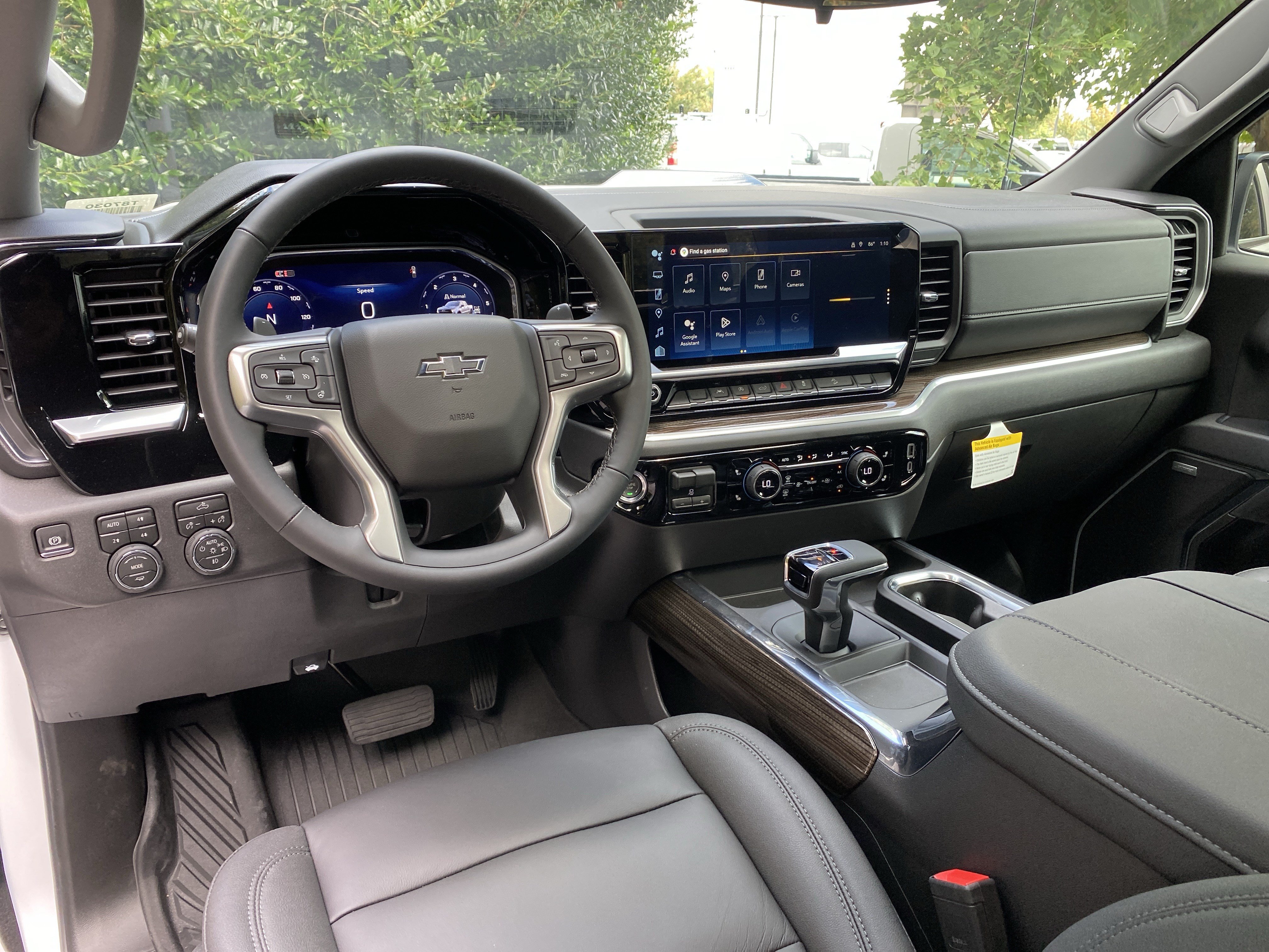 New 2026 Chevrolet Silverado 1500 LT Trail Boss w/ Convenience Package II AWD/4WD image 17
