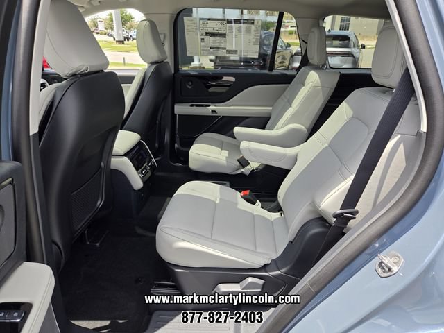 New 2026 Lincoln Aviator AWD image 9