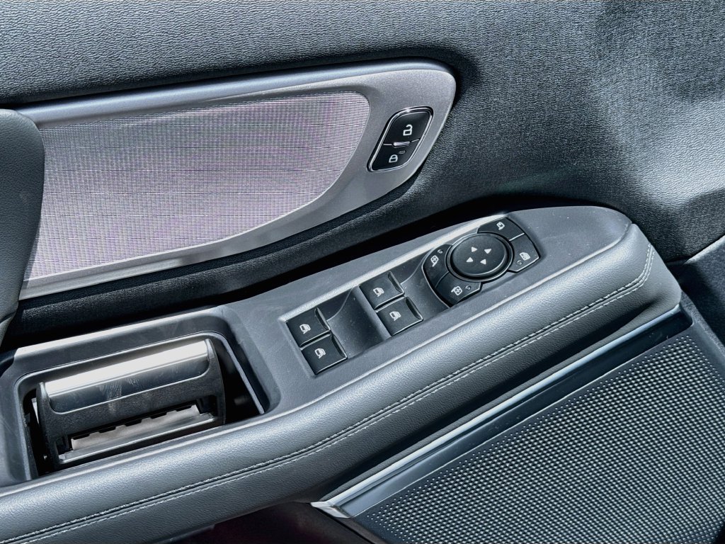 New 2027 Ford Expedition Active RWD image 18