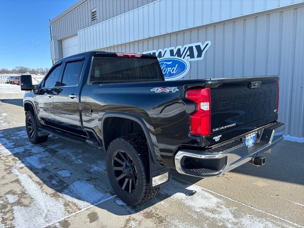 Used 2022 Chevrolet Silverado 2500 LTZ w/ Gooseneck/5TH Wheel Package image 6