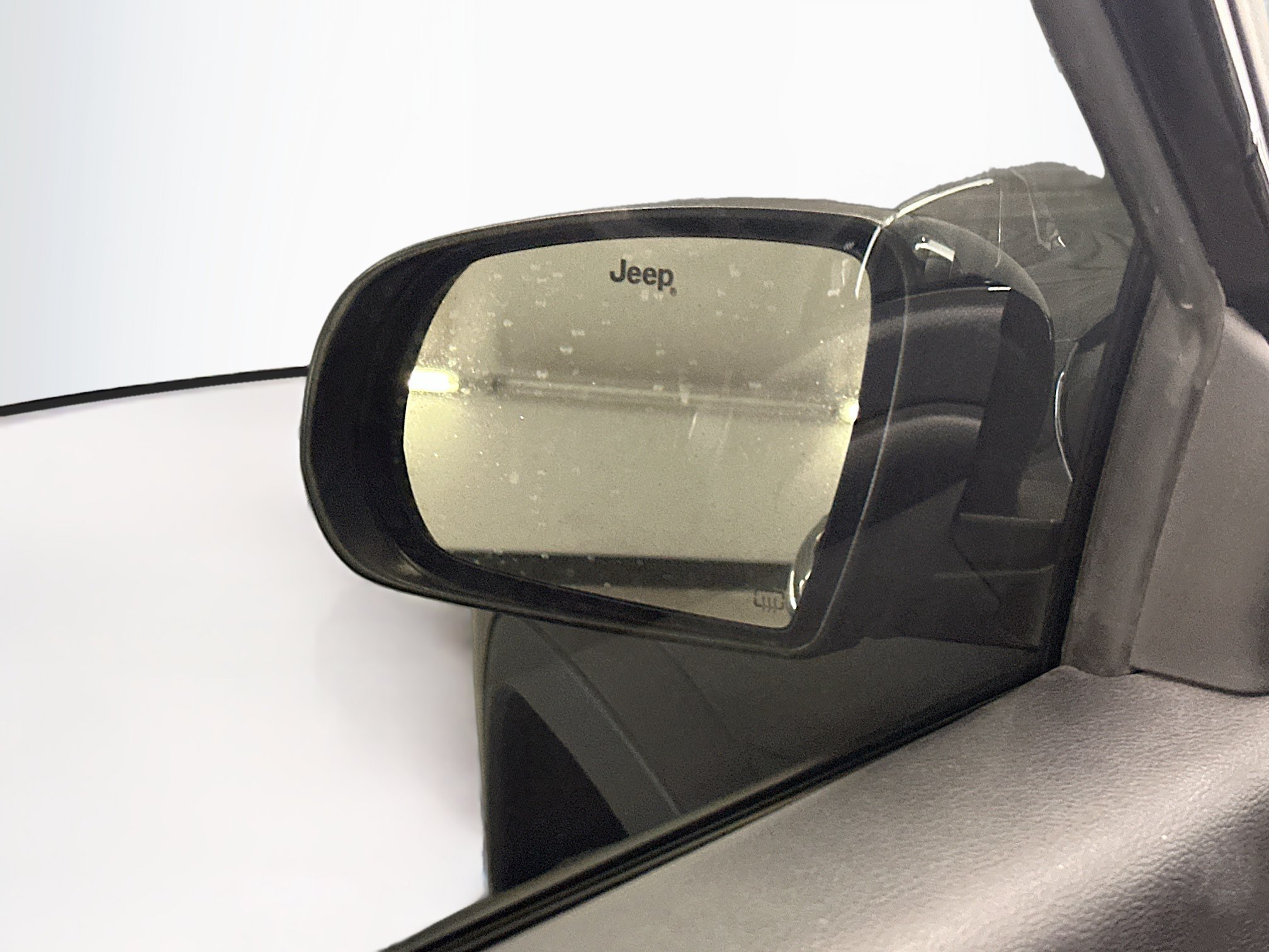Used 2018 Jeep Compass Limited AWD/4WD image 16