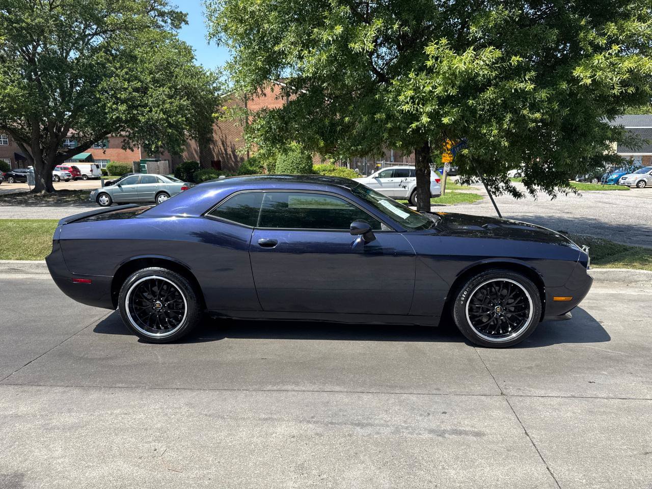 Used 2012 Dodge Challenger R/T w/ Sound Group II RWD image 3