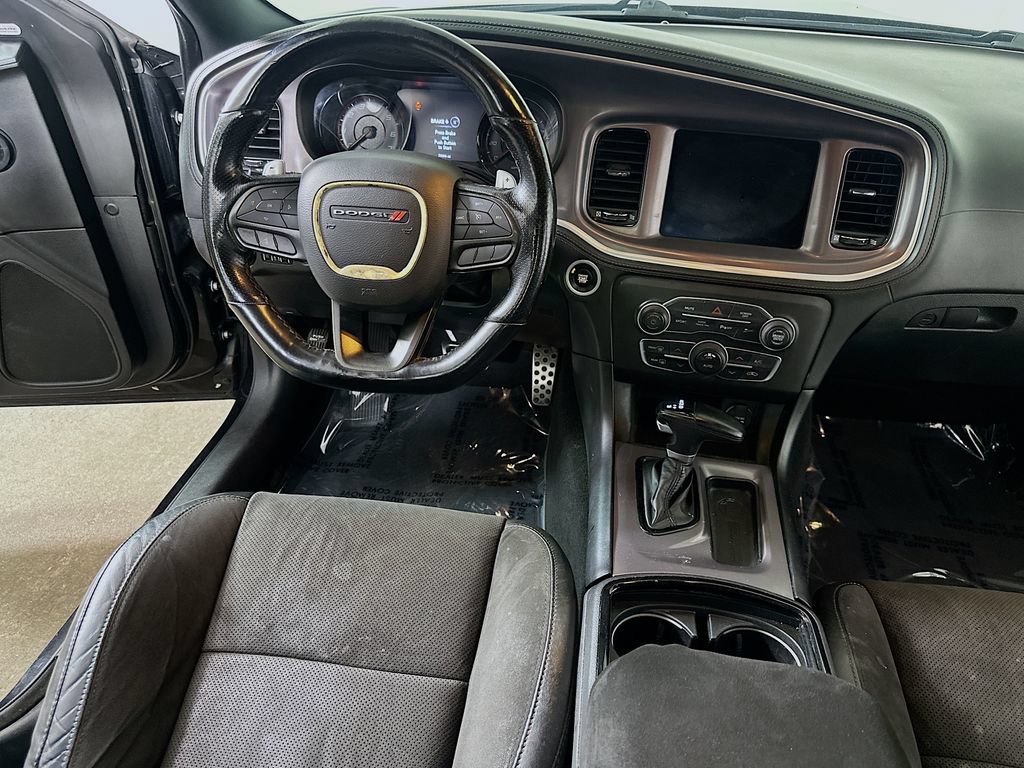 Used 2022 Dodge Charger R/T w/ Plus Group RWD image 14