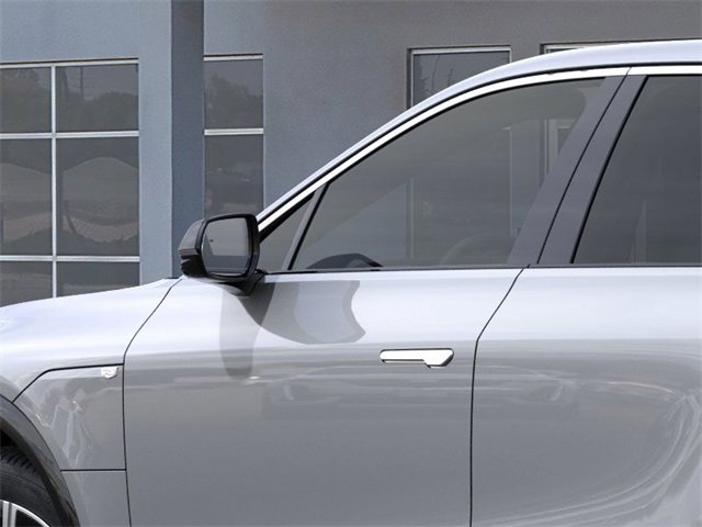 Used 2026 Cadillac Lyriq Luxury image 12