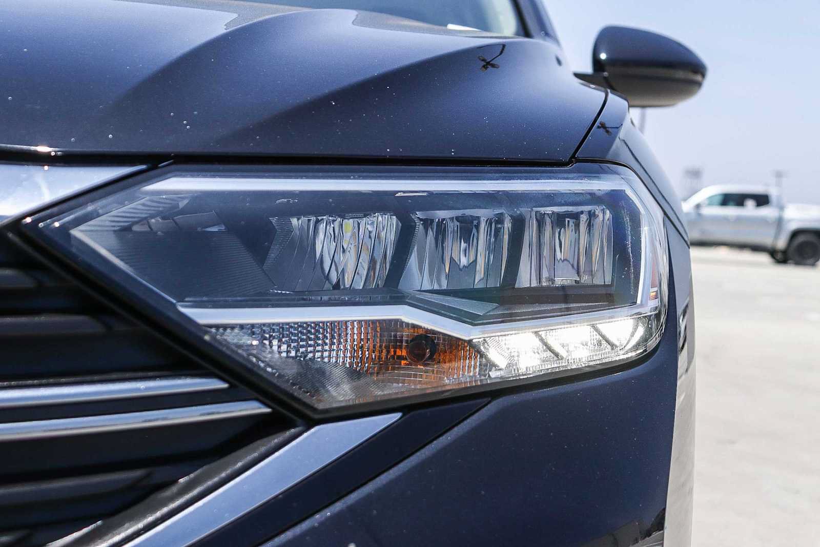 Certified 2024 Volkswagen Jetta S FWD image 7