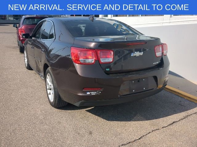 Used 2015 Chevrolet Malibu LT w/ Power Convenience Package FWD image 4