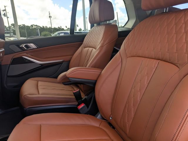 New 2027 BMW X7 xDrive40i AWD/4WD image 15