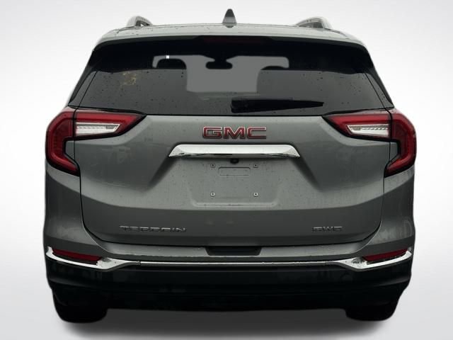 Used 2024 GMC Terrain SLT image 7