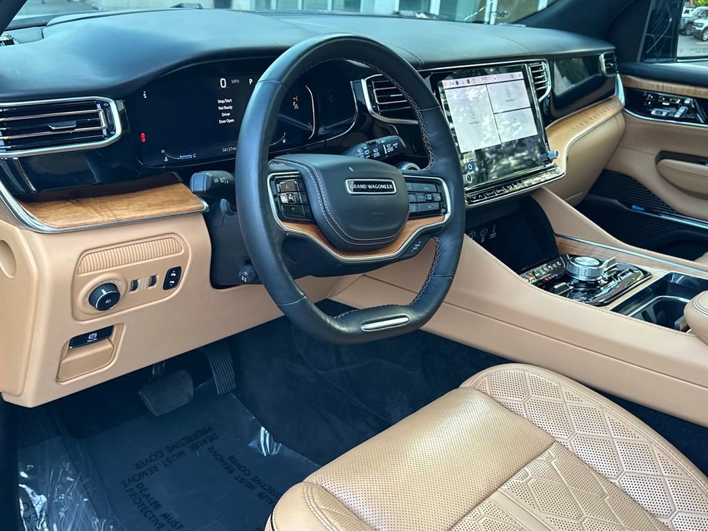 Used 2023 Jeep Grand Wagoneer L Series III w/ Rear Seat Video Group 1 AWD/4WD image 22