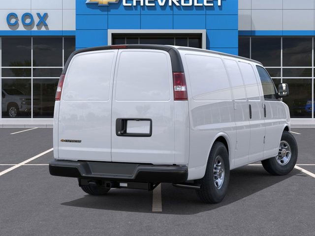New 2026 Chevrolet Express 2500 image 4