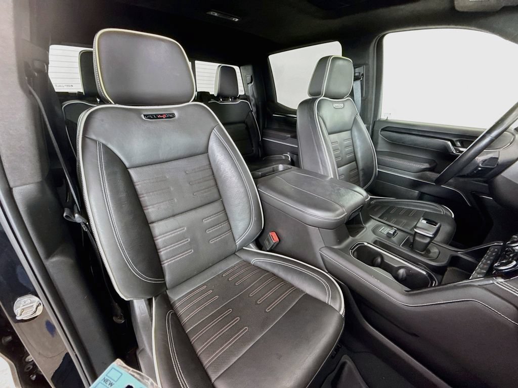 Used 2024 GMC Sierra 1500 AT4X AWD/4WD image 30