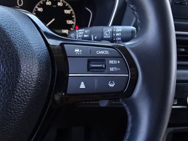 Used 2025 Honda Pilot EX-L image 36
