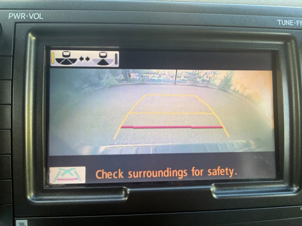 Used 2011 Toyota Sienna XLE w/ Premium Pkg AWD/4WD image 19