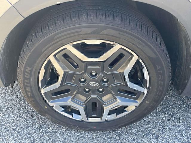 Used 2023 Hyundai Santa Fe Limited image 11