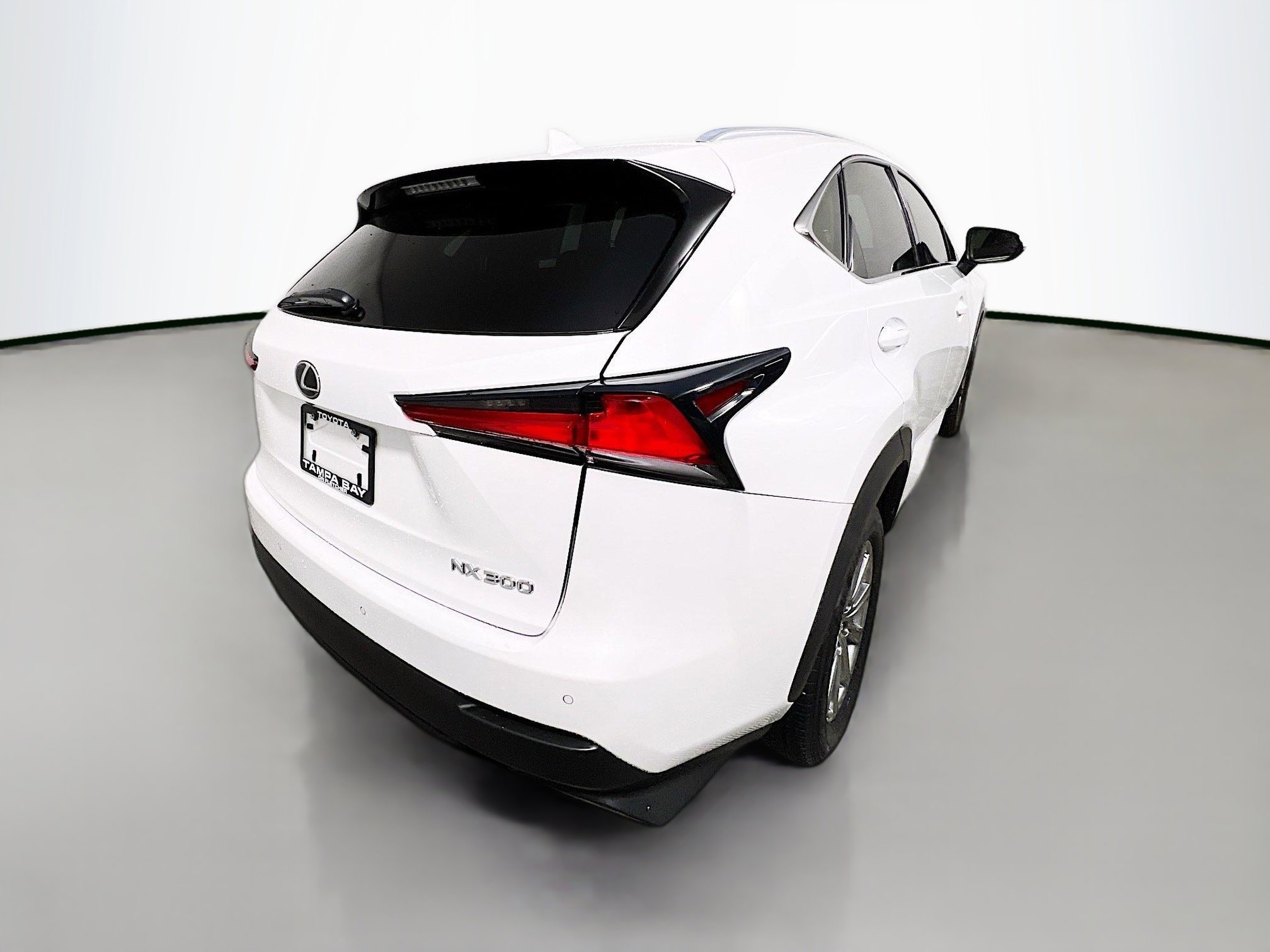 Used 2018 Lexus NX 300 FWD w/ Comfort Package image 4