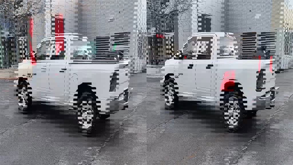 Used 2023 RAM 1500 Classic SLT image 6