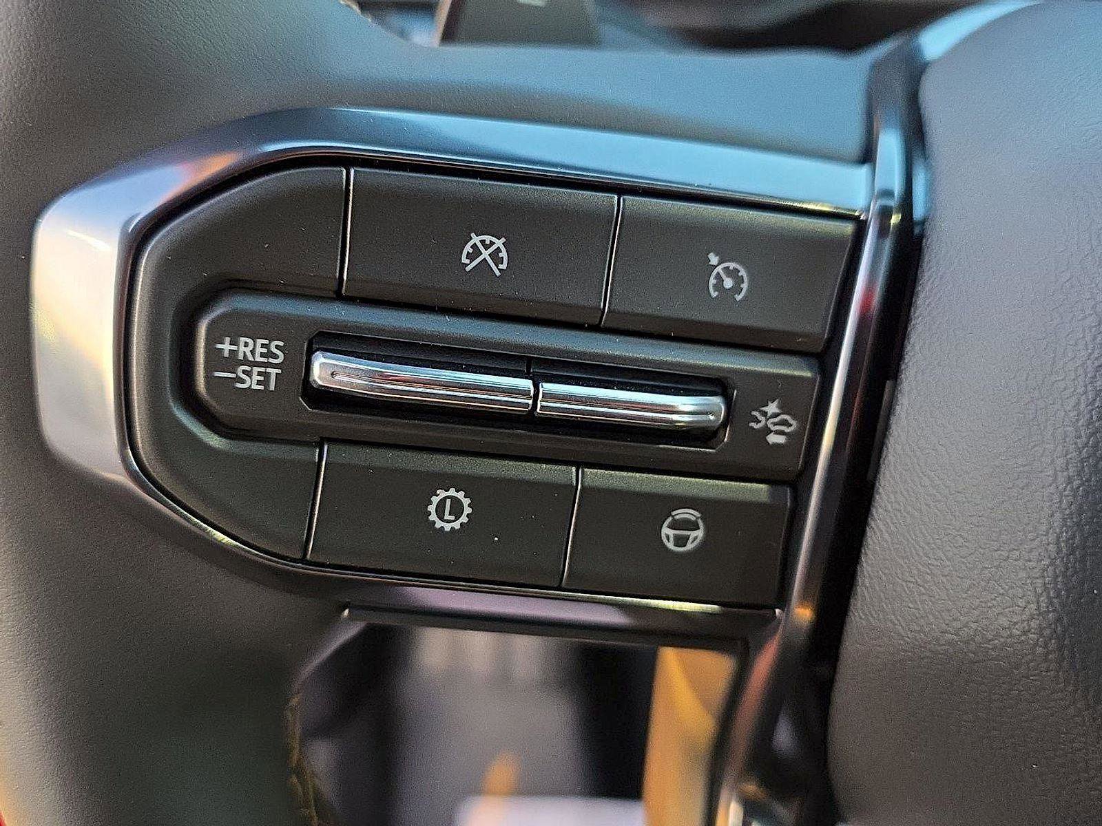 New 2026 GMC Acadia AT4 w/ Super Cruise Package image 25