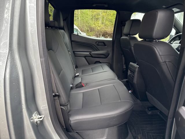 Used 2024 Chevrolet Colorado Trail Boss image 15