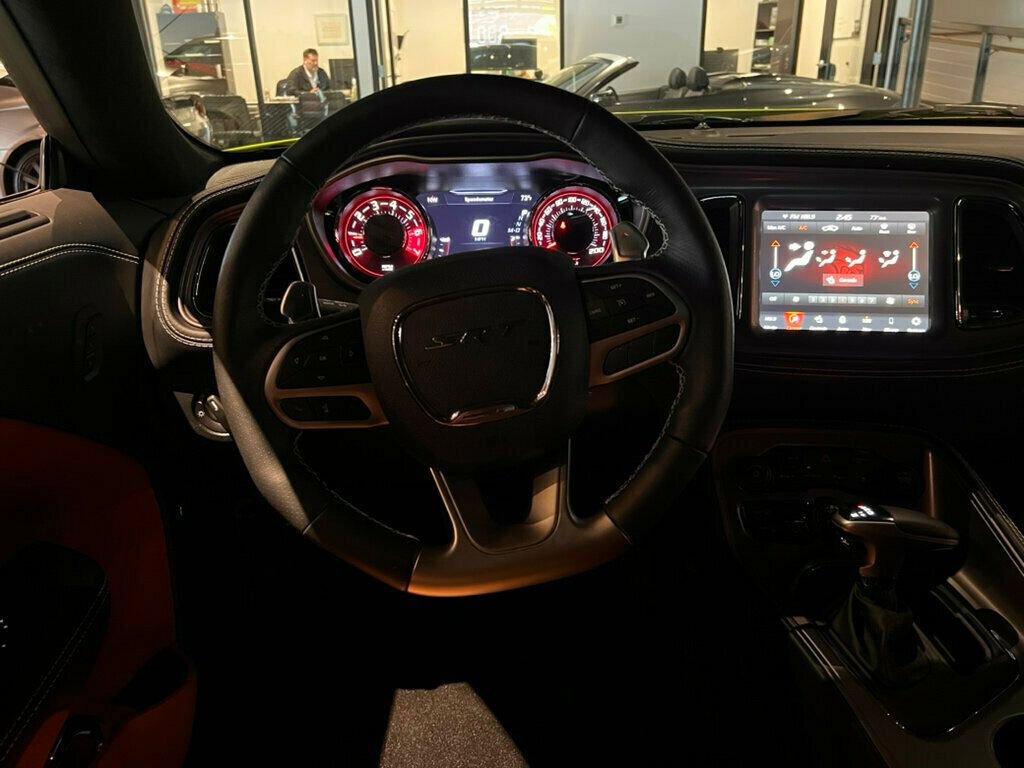 Used 2023 Dodge Challenger SRT Hellcat w/ Driver Convenience Group image 18