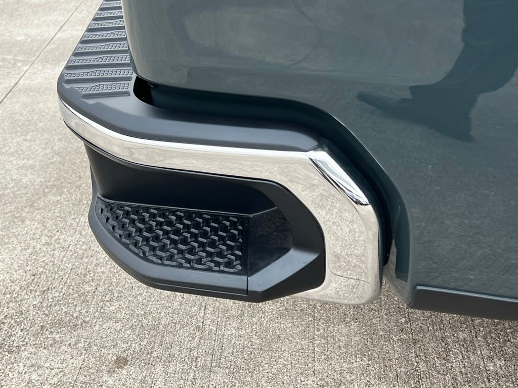 New 2026 Chevrolet Silverado 1500 LT w/ Z71 Off-Road Package image 10