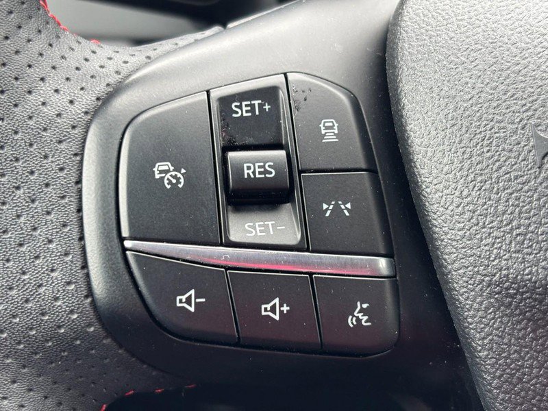 Used 2023 Ford Escape ST-Line w/ Tech Pack #1 AWD/4WD image 19