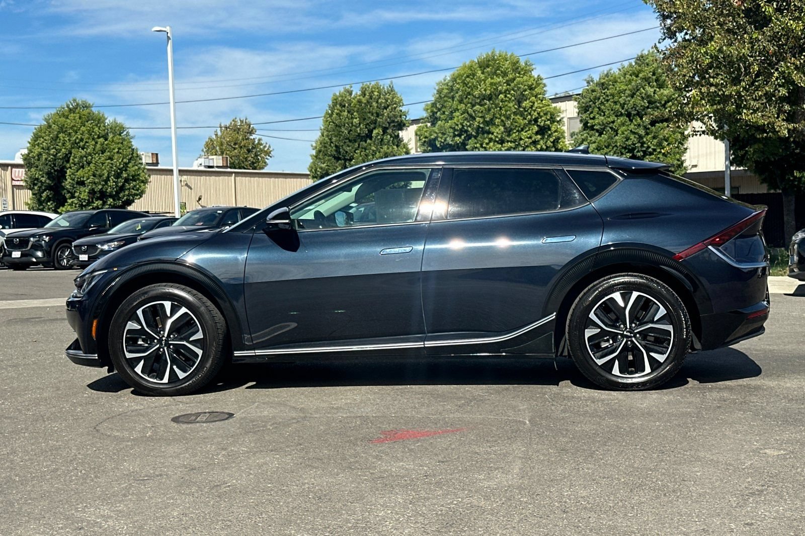 Used 2023 Kia EV6 Wind RWD image 7