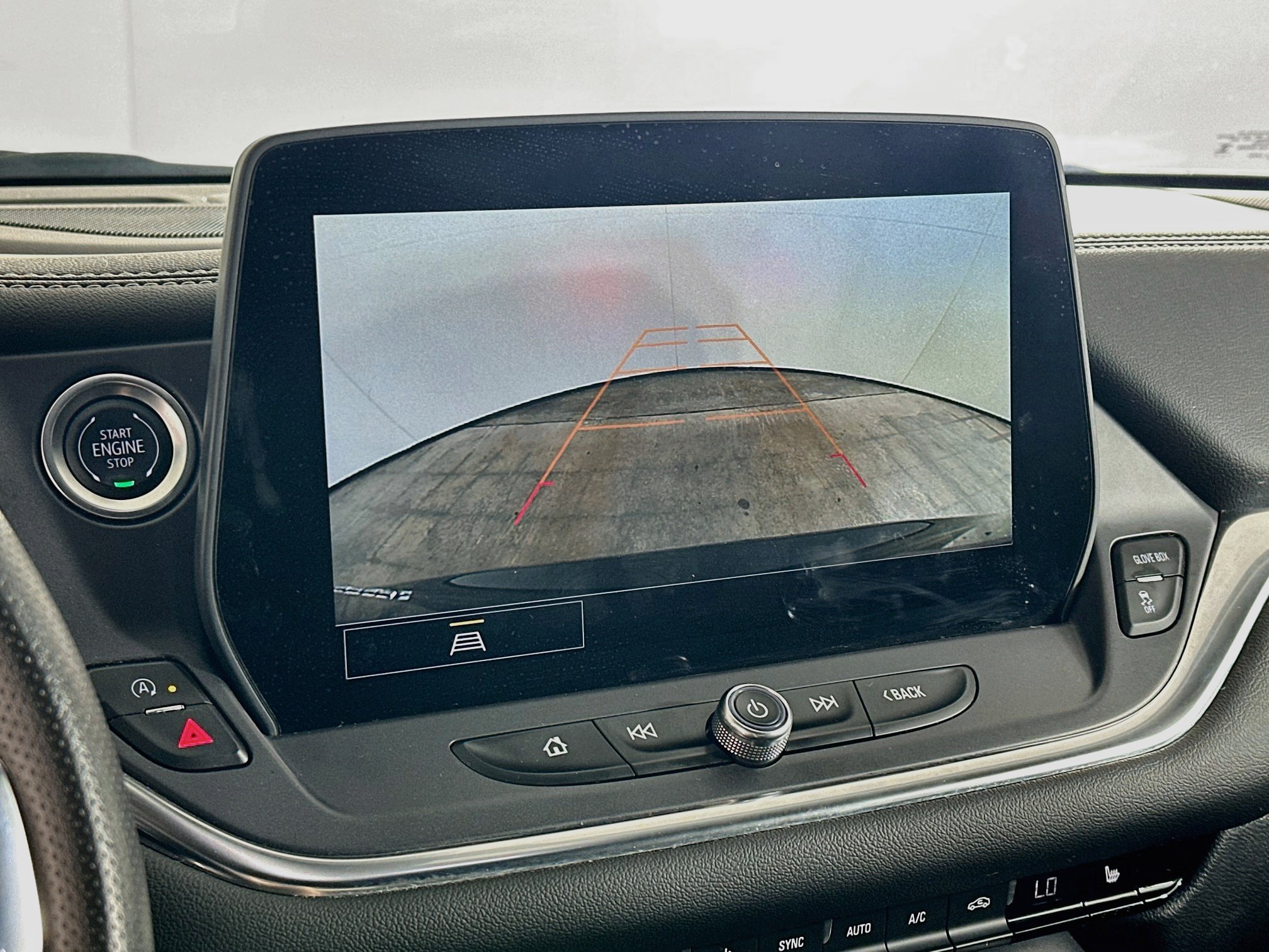Used 2025 Chevrolet Blazer LT FWD image 23