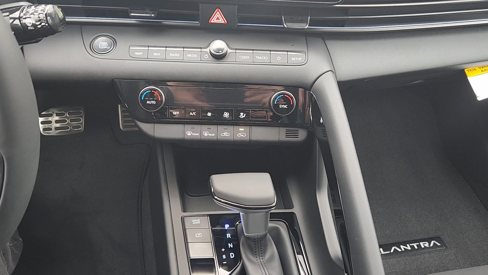 New 2026 Hyundai Elantra Sport FWD image 14