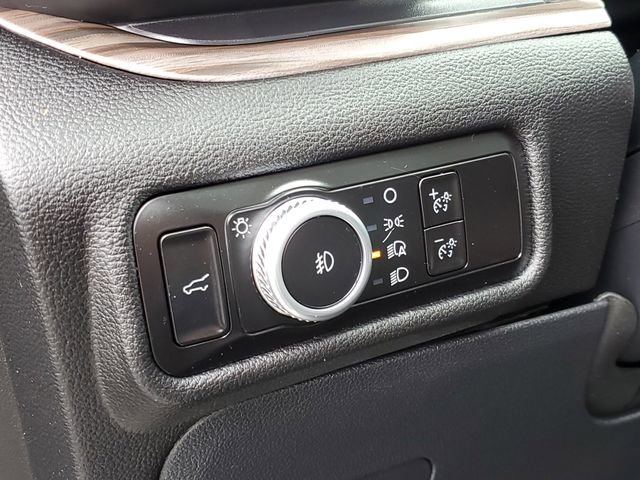 Certified 2023 Ford Explorer Limited w/ Limited Technology Package image 14