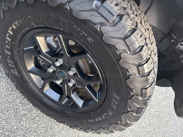 Used 2024 Jeep Wrangler Unlimited AWD/4WD image 9
