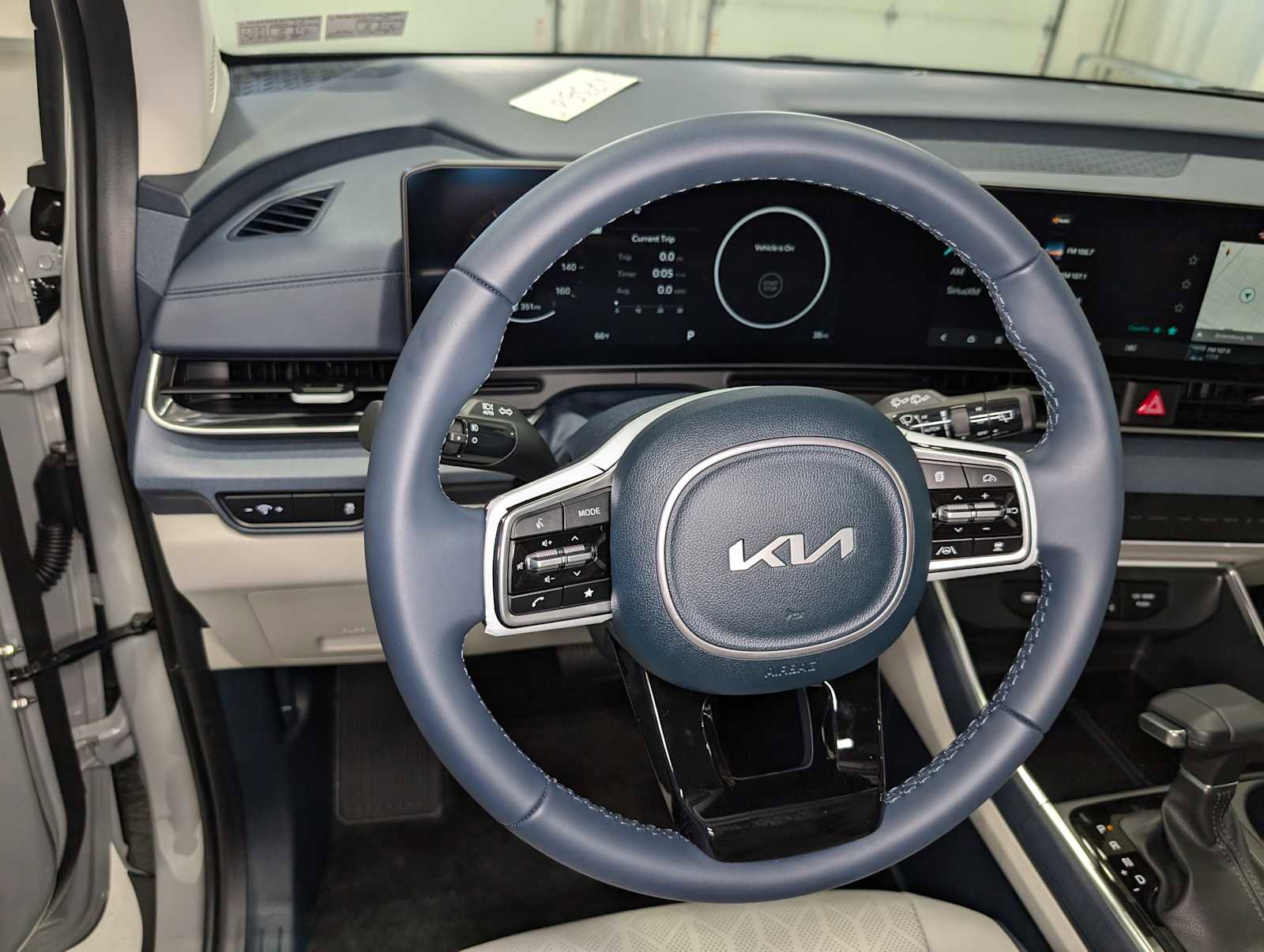 New 2026 Kia Carnival SX image 36