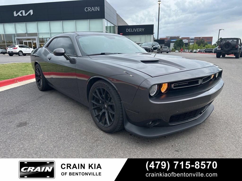 Used 2018 Dodge Challenger R/T Scat Pack w/ Leather Interior Group RWD image 1