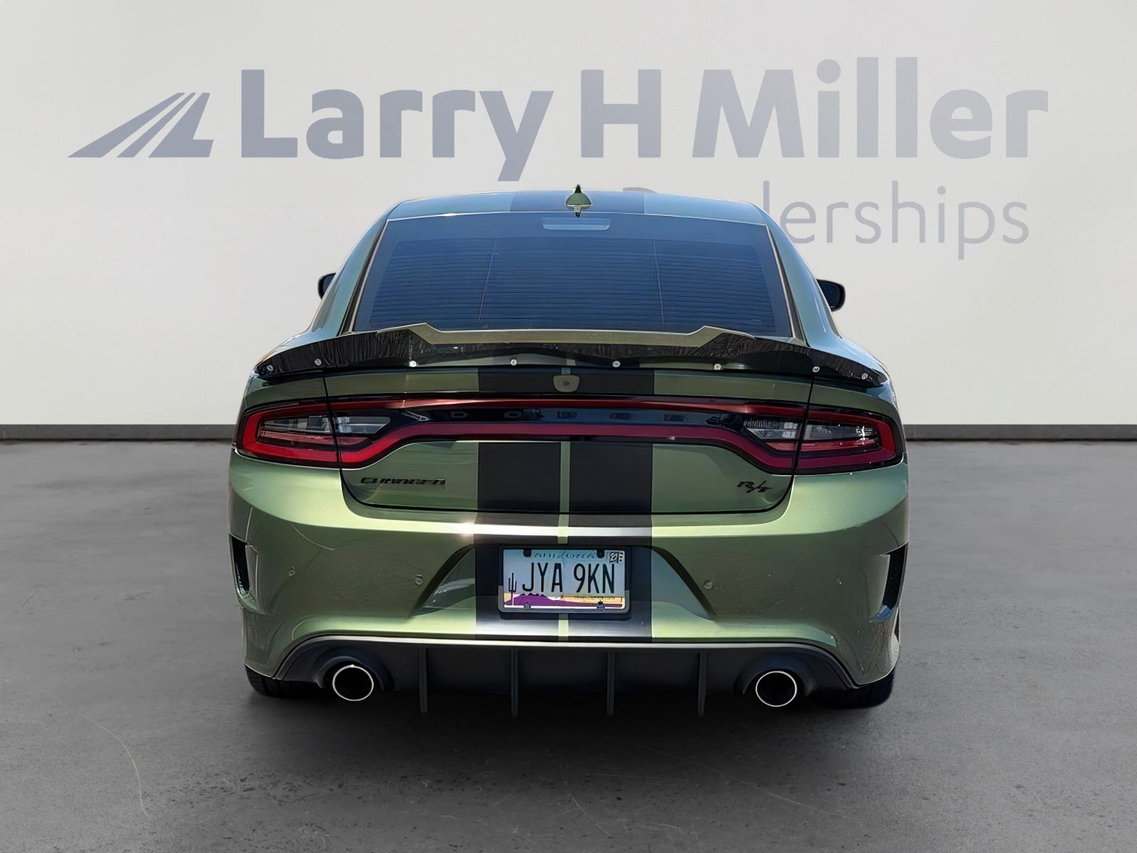 Used 2022 Dodge Charger R/T w/ Blacktop Package RWD image 5