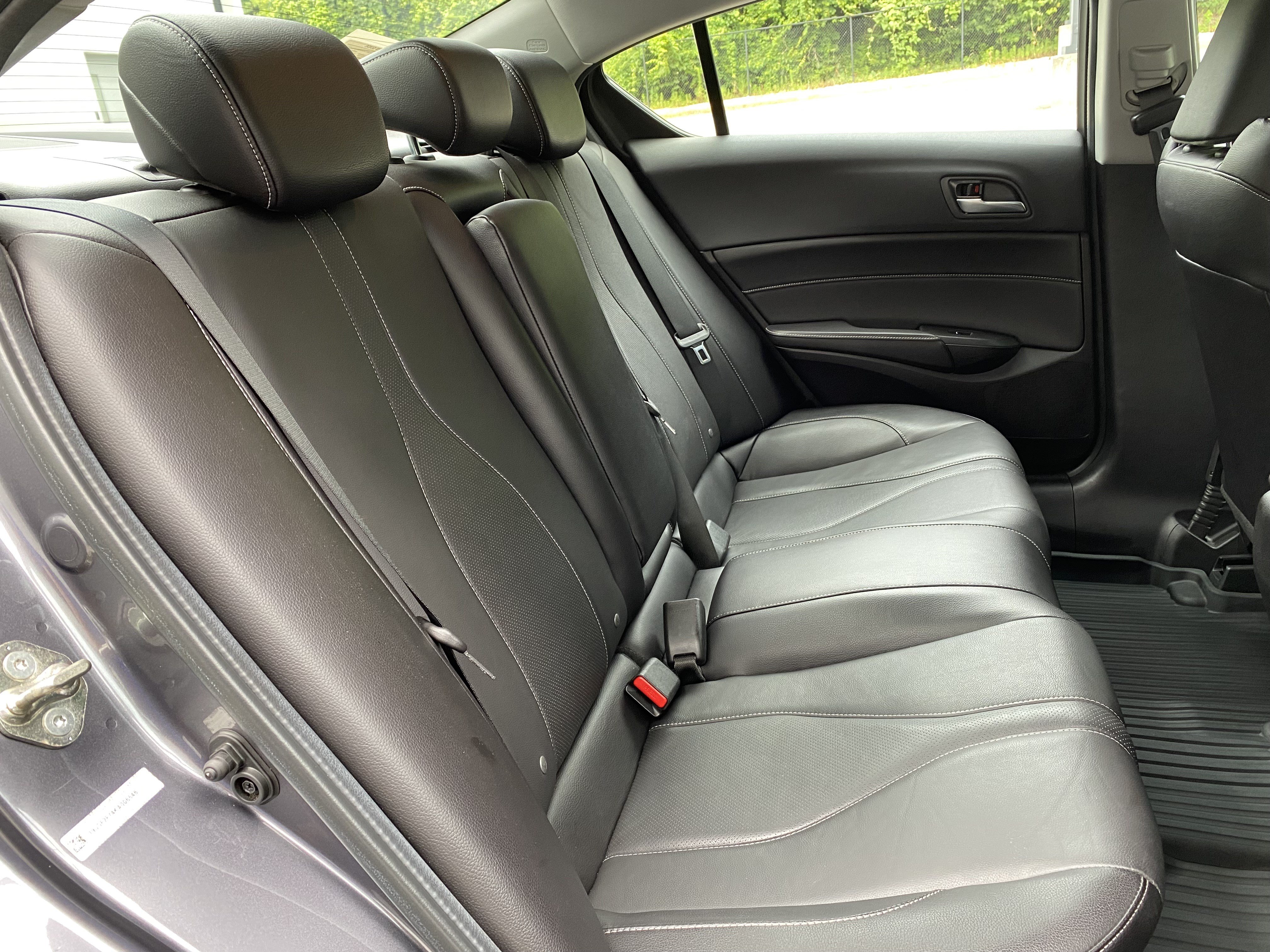 Used 2019 Acura ILX FWD image 34