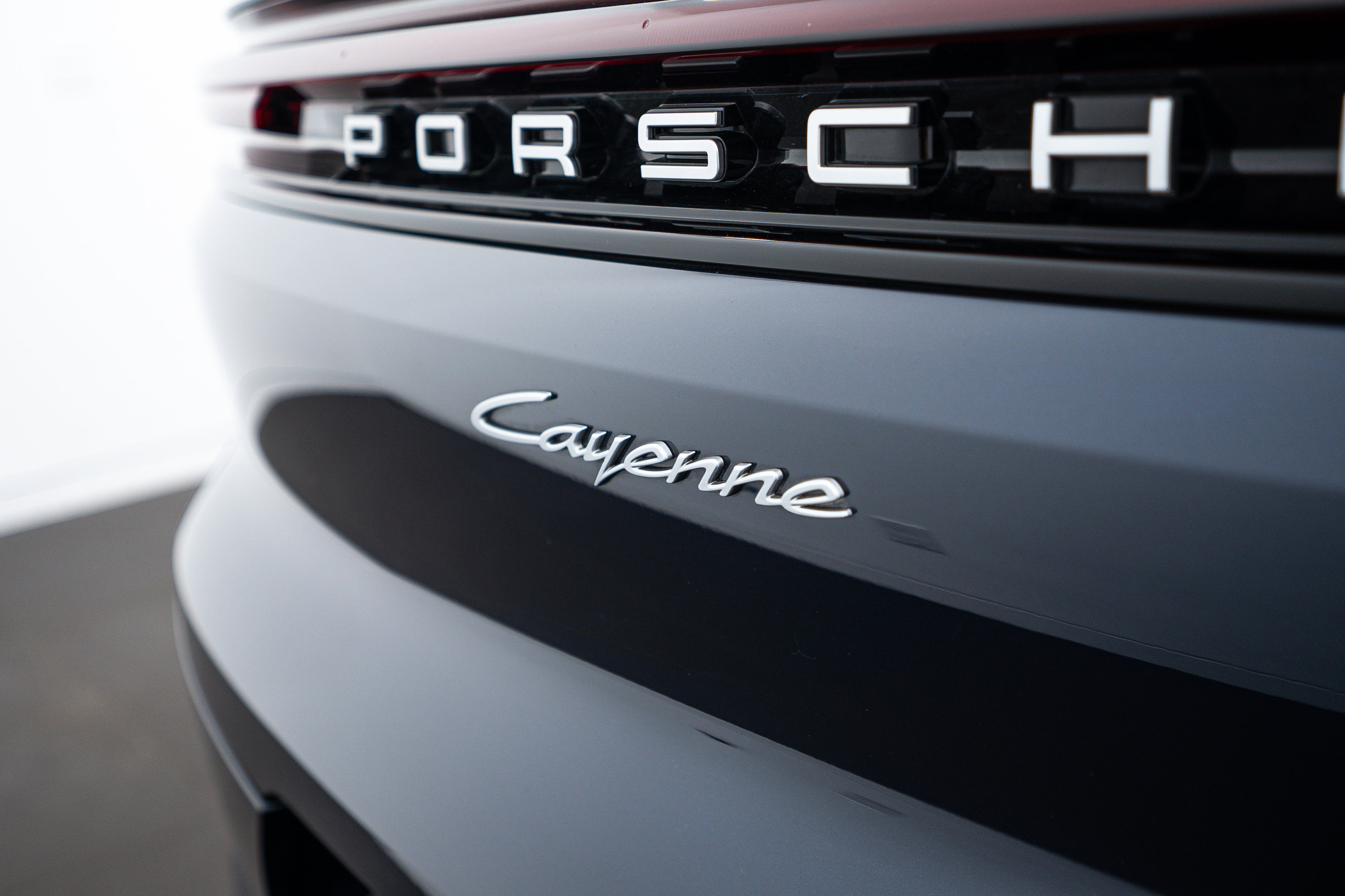 Certified 2025 Porsche Cayenne image 26