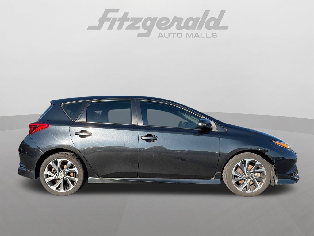 Used 2017 Toyota Corolla iM FWD image 5