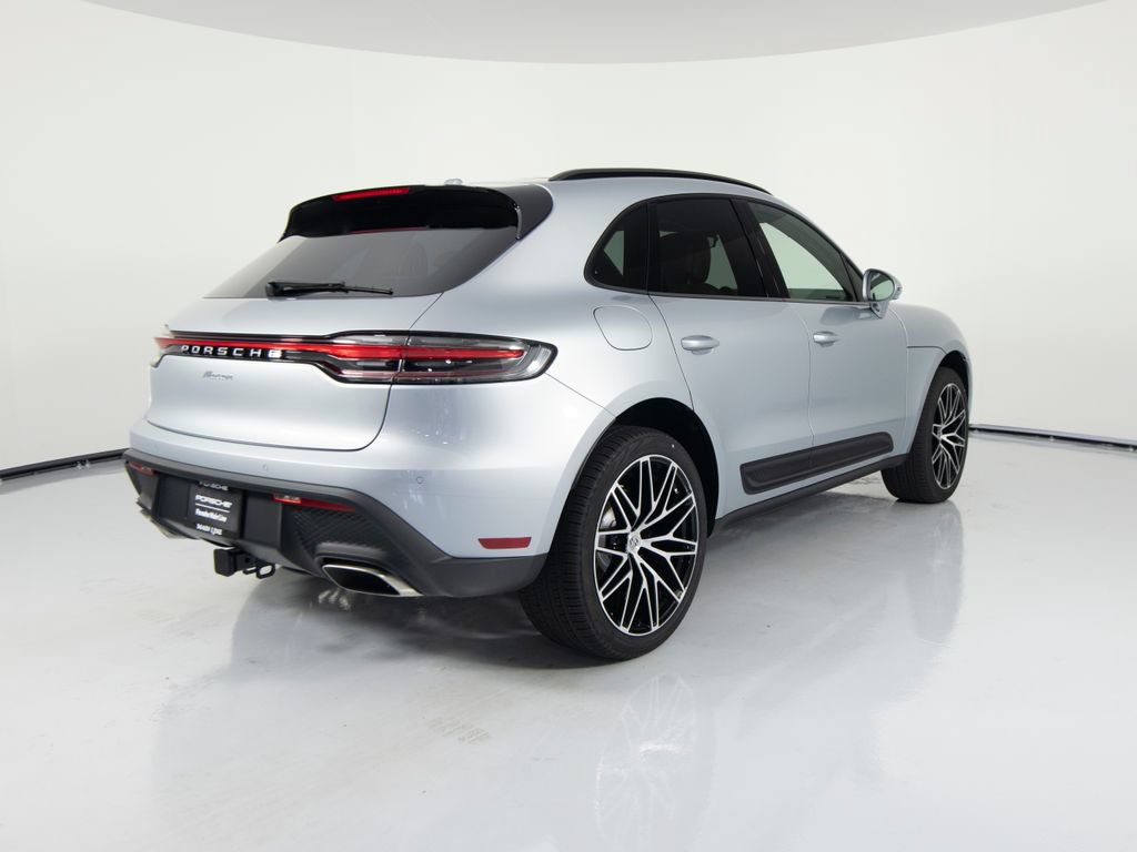 New 2026 Porsche Macan AWD/4WD image 10
