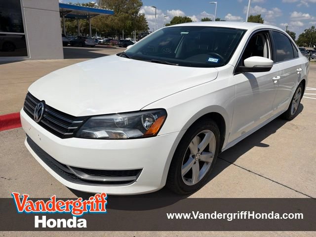 Used 2014 Volkswagen Passat 2.5 SE
