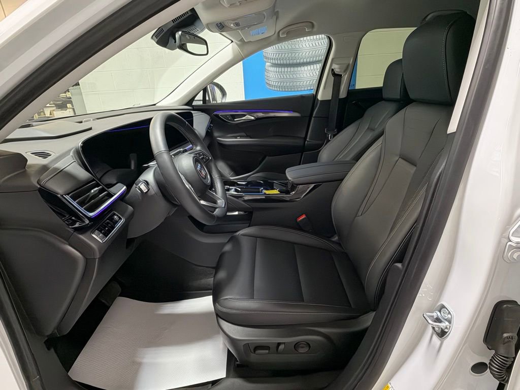 Used 2025 Buick Envision Preferred image 8