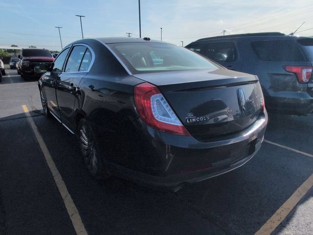 Used 2014 Lincoln MKS AWD image 2