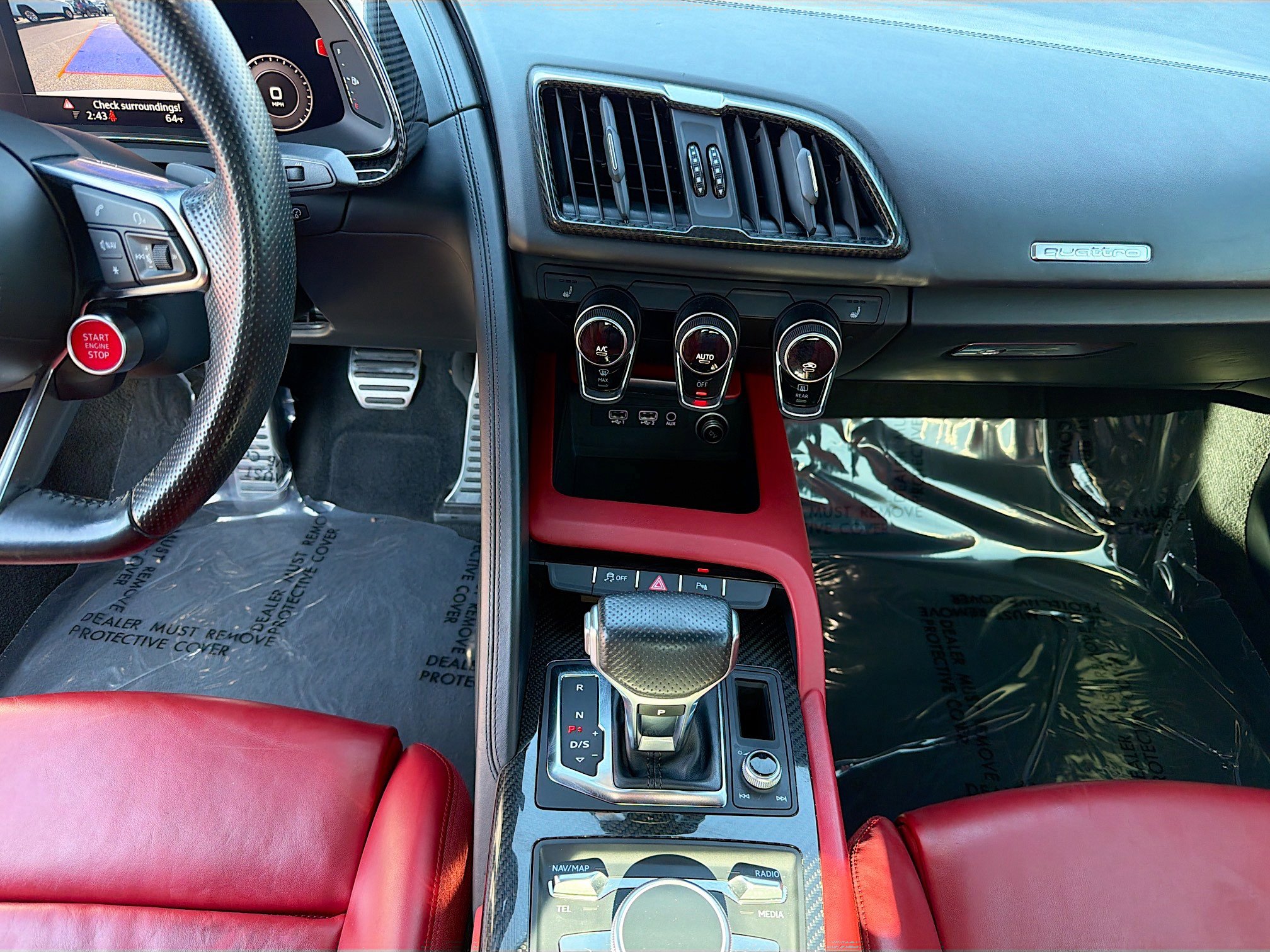 Used 2017 Audi R8 V10 w/ Carbon Exterior Package image 18