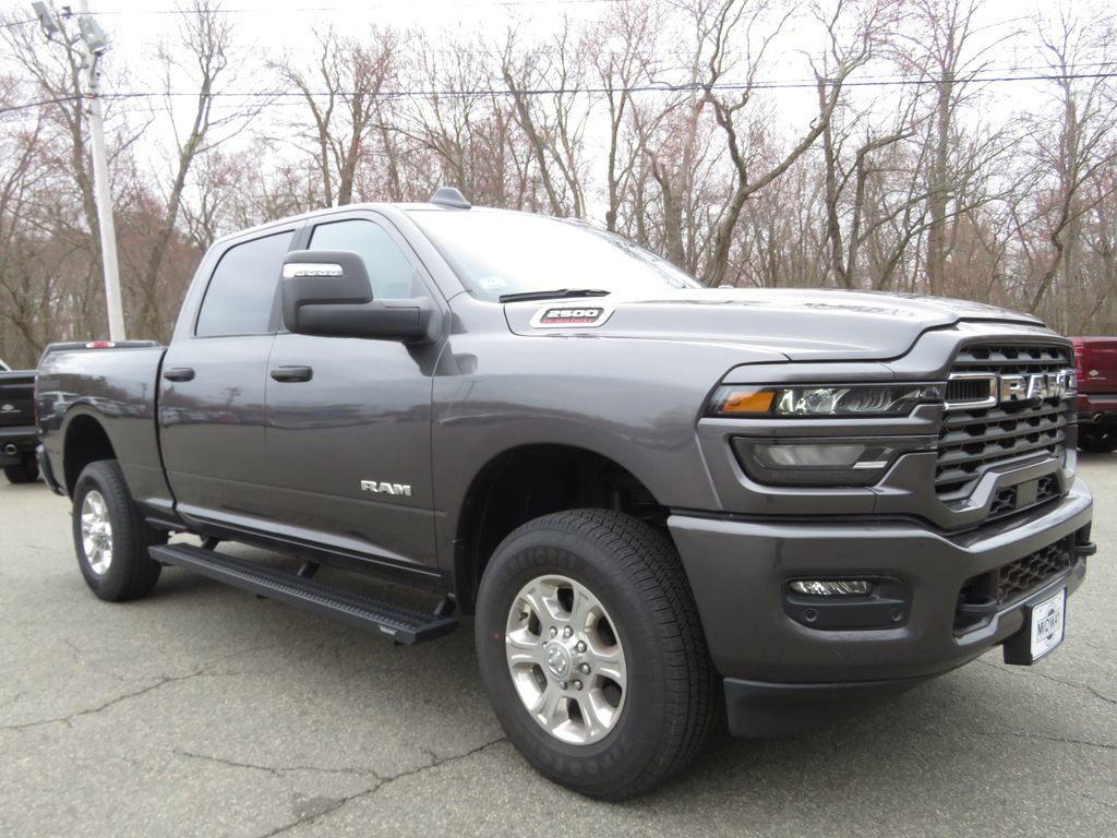 Used 2025 RAM 2500 Big Horn AWD/4WD image 3