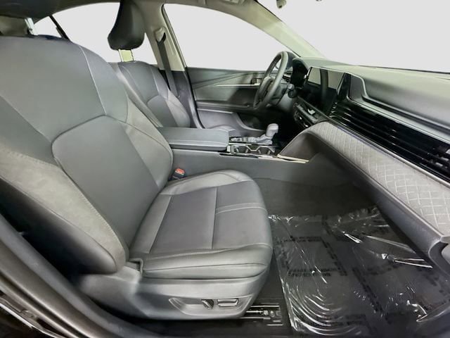 Certified 2026 Toyota Camry XLE FWD image 27