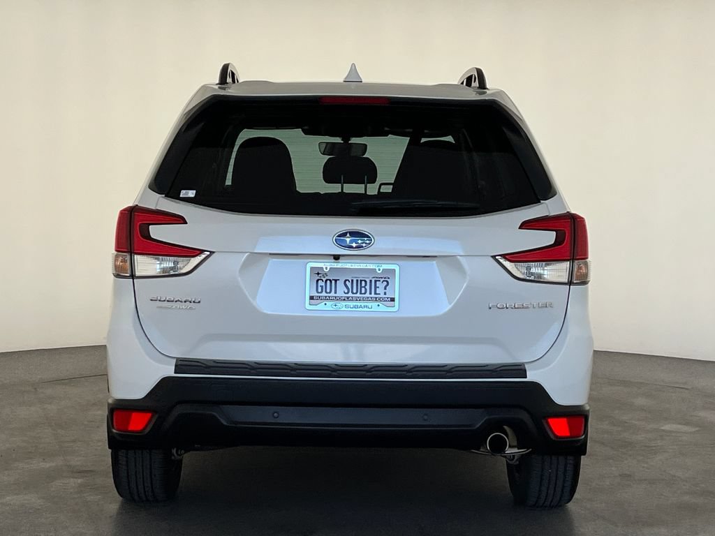 Used 2023 Subaru Forester Limited w/ Popular Package #3 AWD/4WD image 5