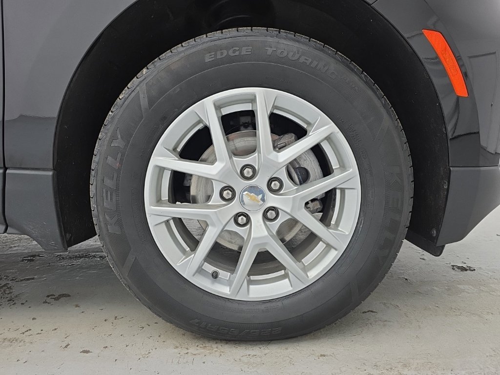 Used 2024 Chevrolet Equinox LT AWD/4WD image 13